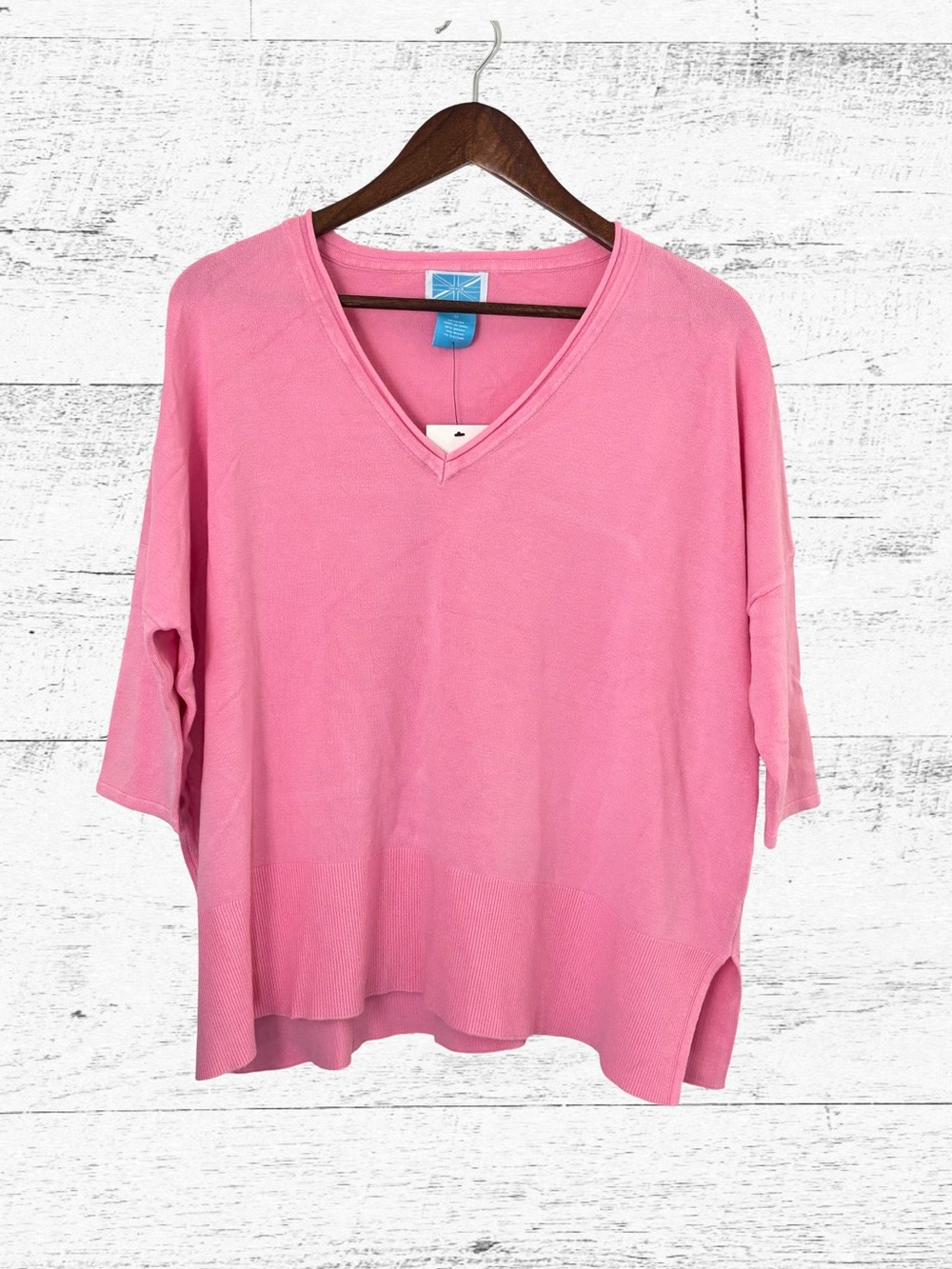 Relaxed V-Neck Short Sleeve Tee in Pink